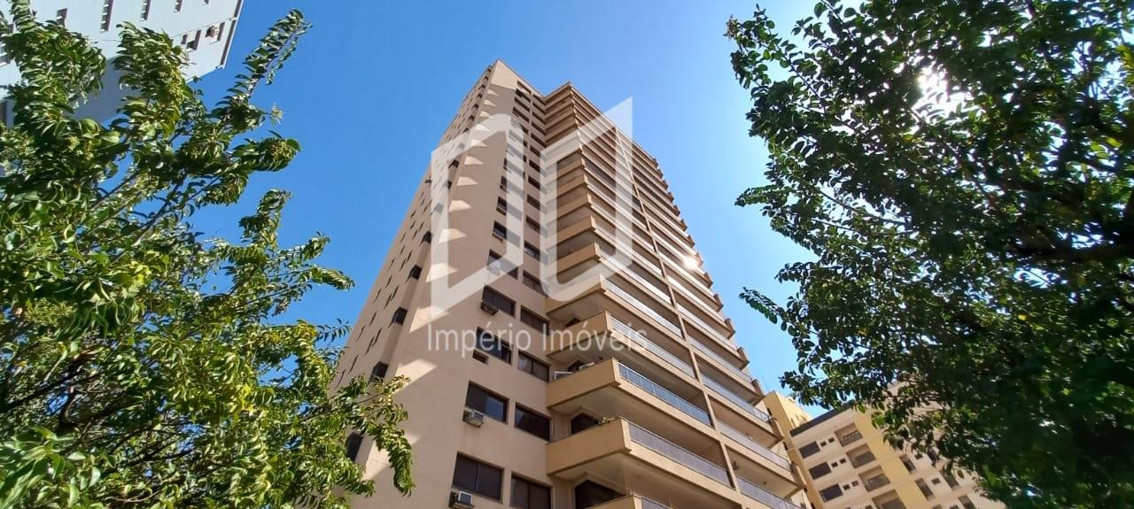 Apartamento, 3 Suítes, 211 m². Rua Voluntários da Pátria, Cent...