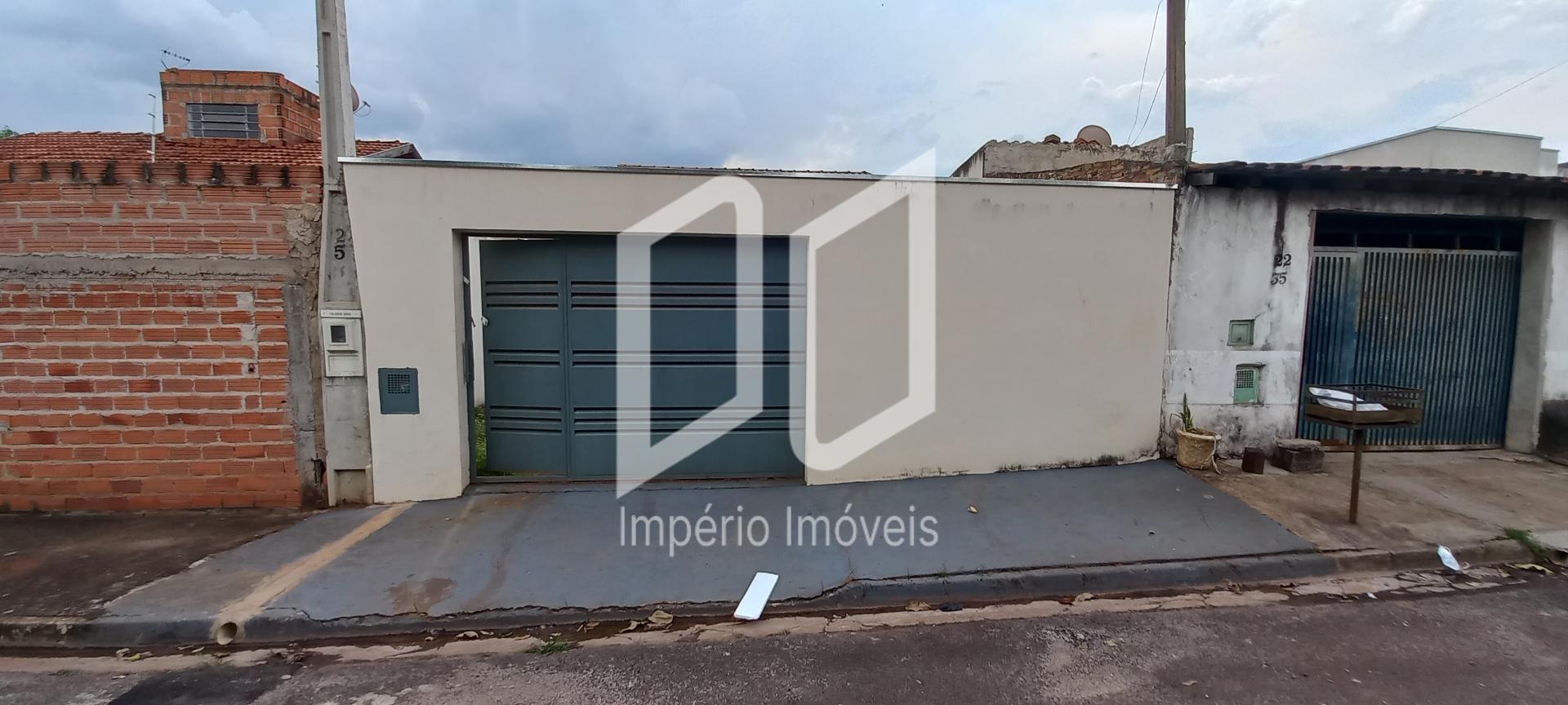 Casa à venda por R$ 198.000,00 - 2 Dormitórios, Jd Industriári...