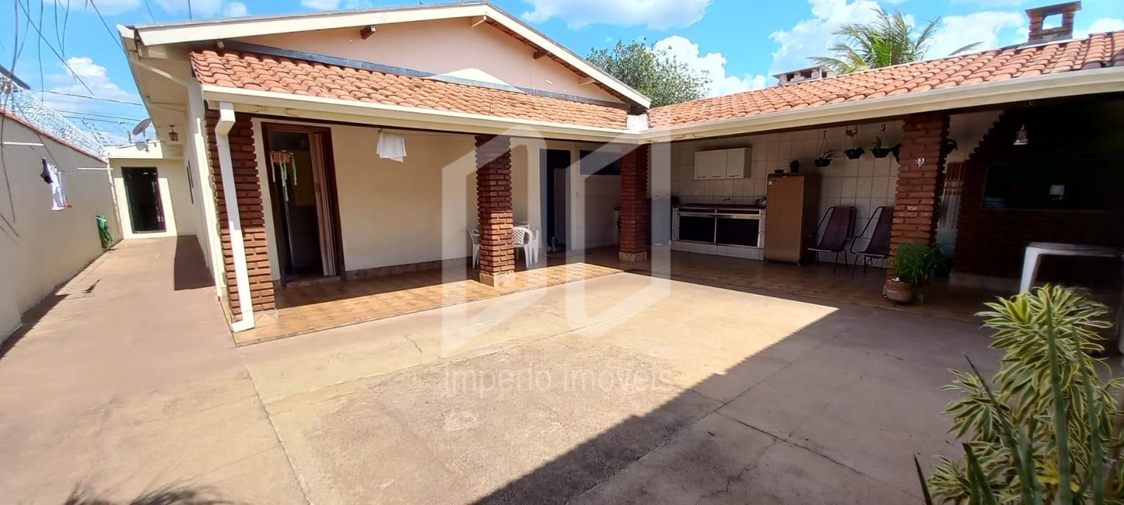 Casa à venda por R$ 380.000,00 Vila Santa Maria (Vila Xavier),...