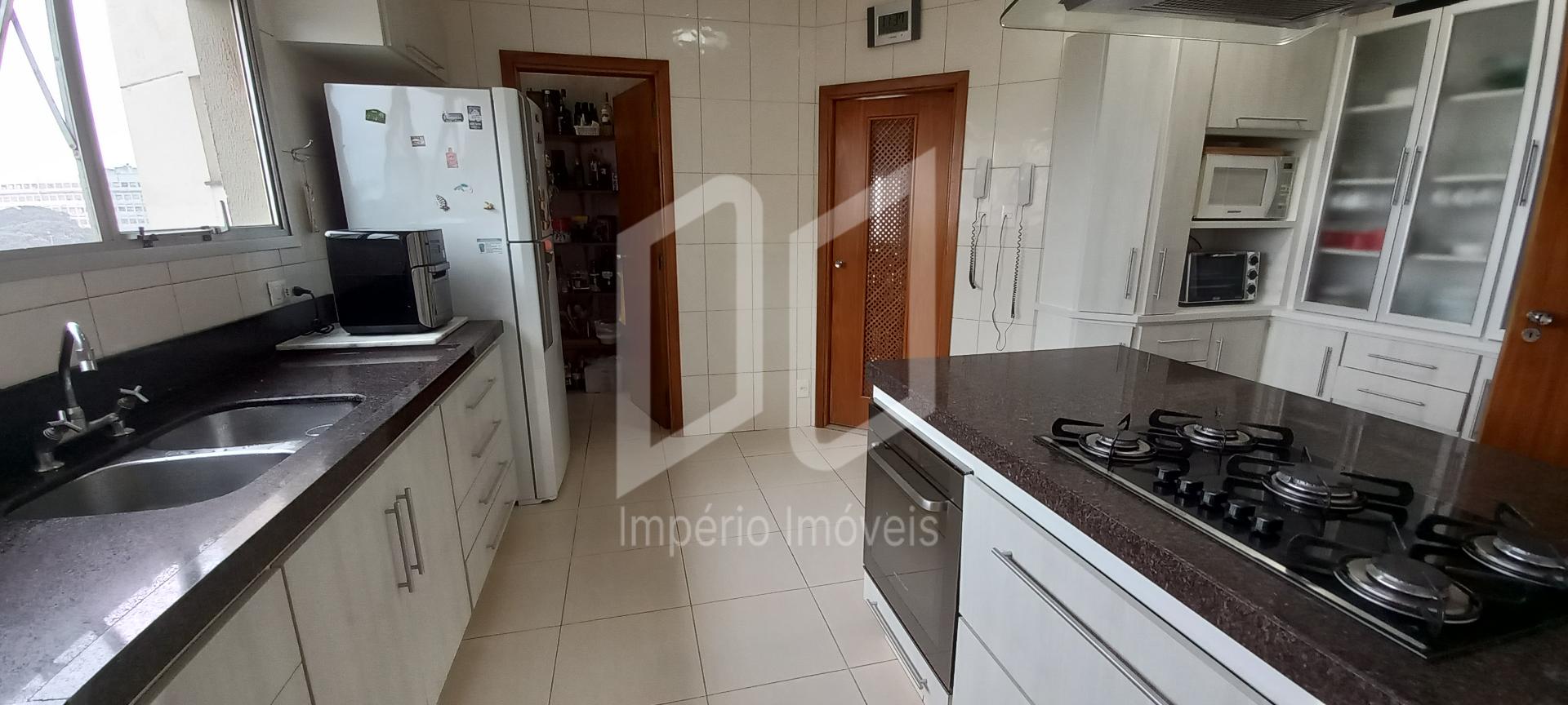 Apartamento à venda com 1 quarto, 245m² - Foto 10