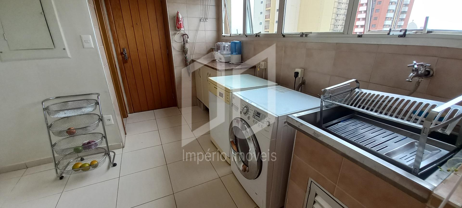 Apartamento à venda com 1 quarto, 245m² - Foto 11