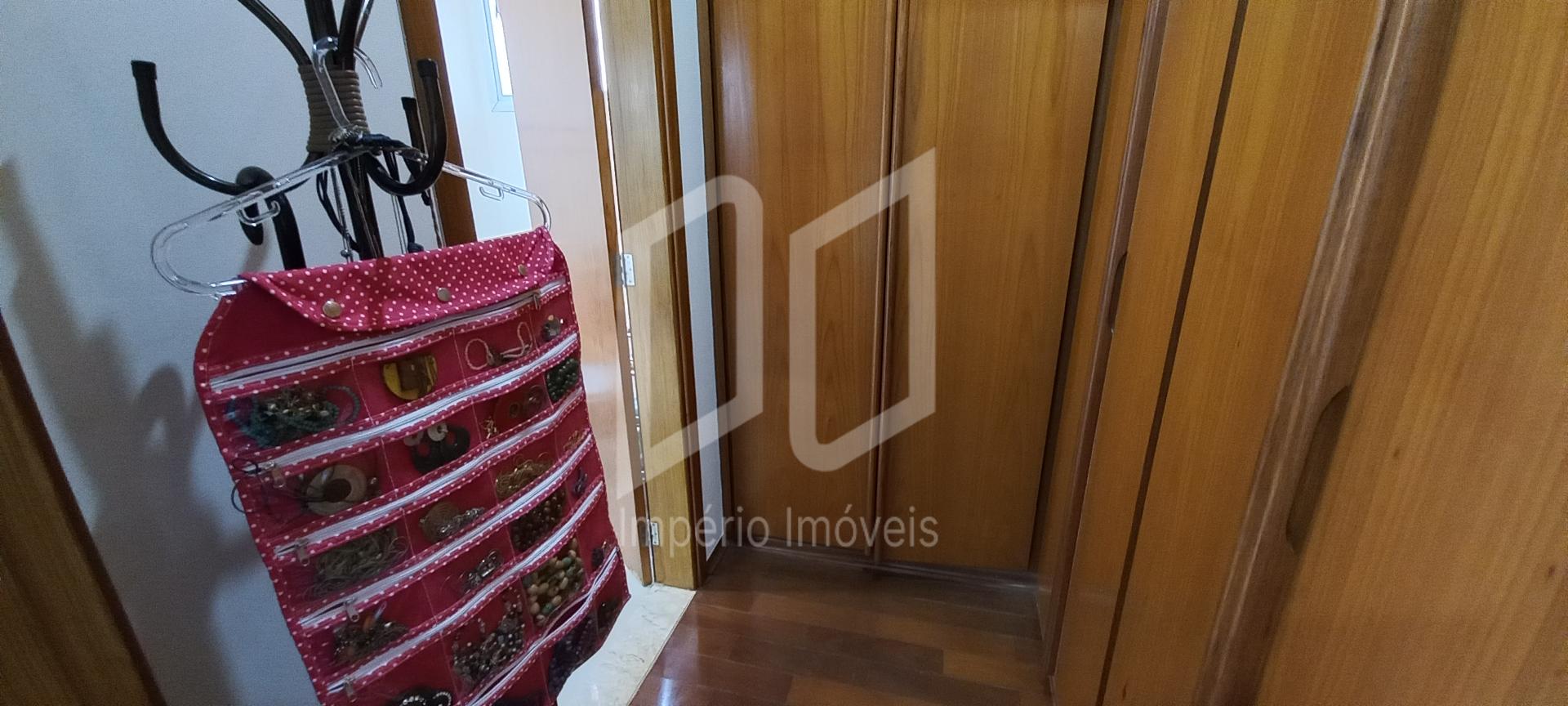 Apartamento à venda com 1 quarto, 245m² - Foto 29