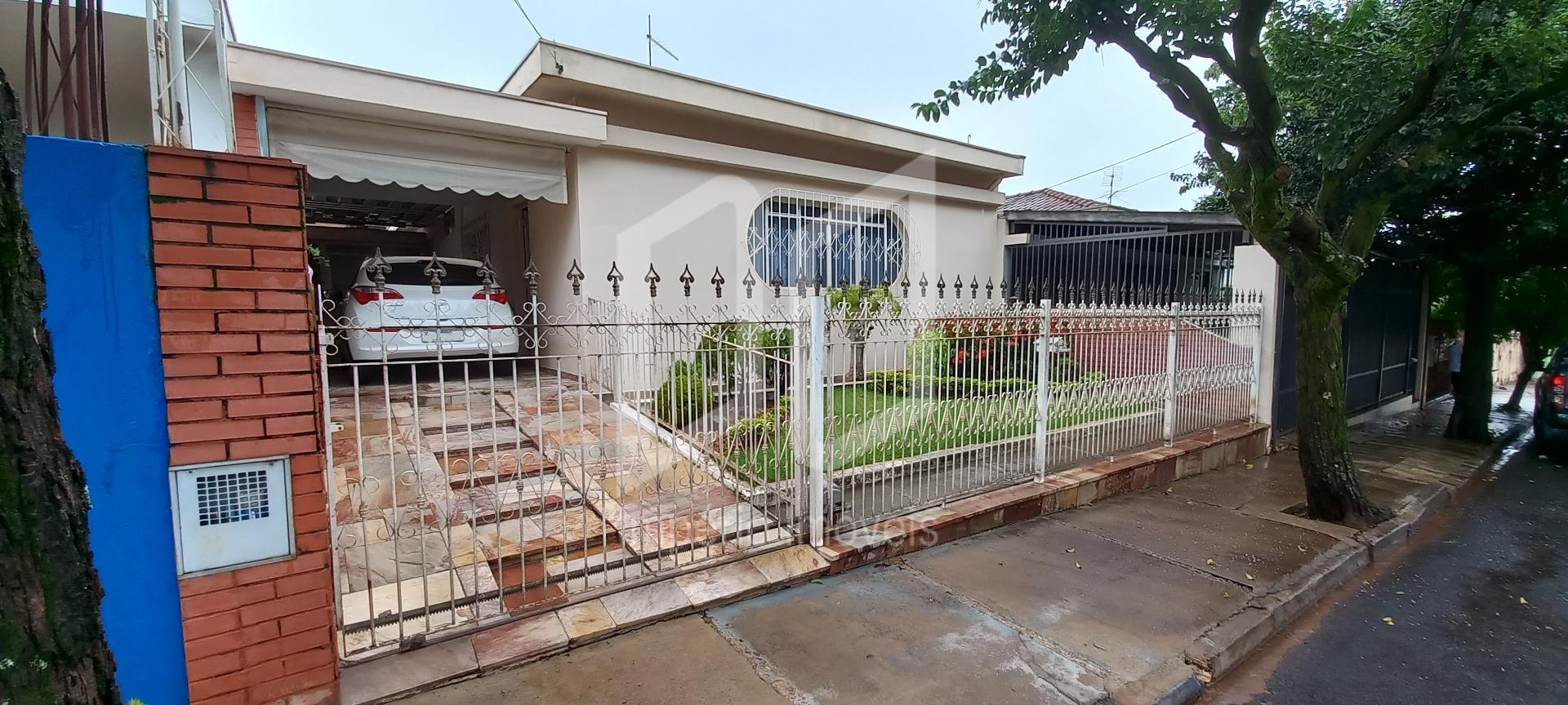 Casa à venda por R$ 350.000,00 Jardim Ártico, 3 Dormitórios, A...