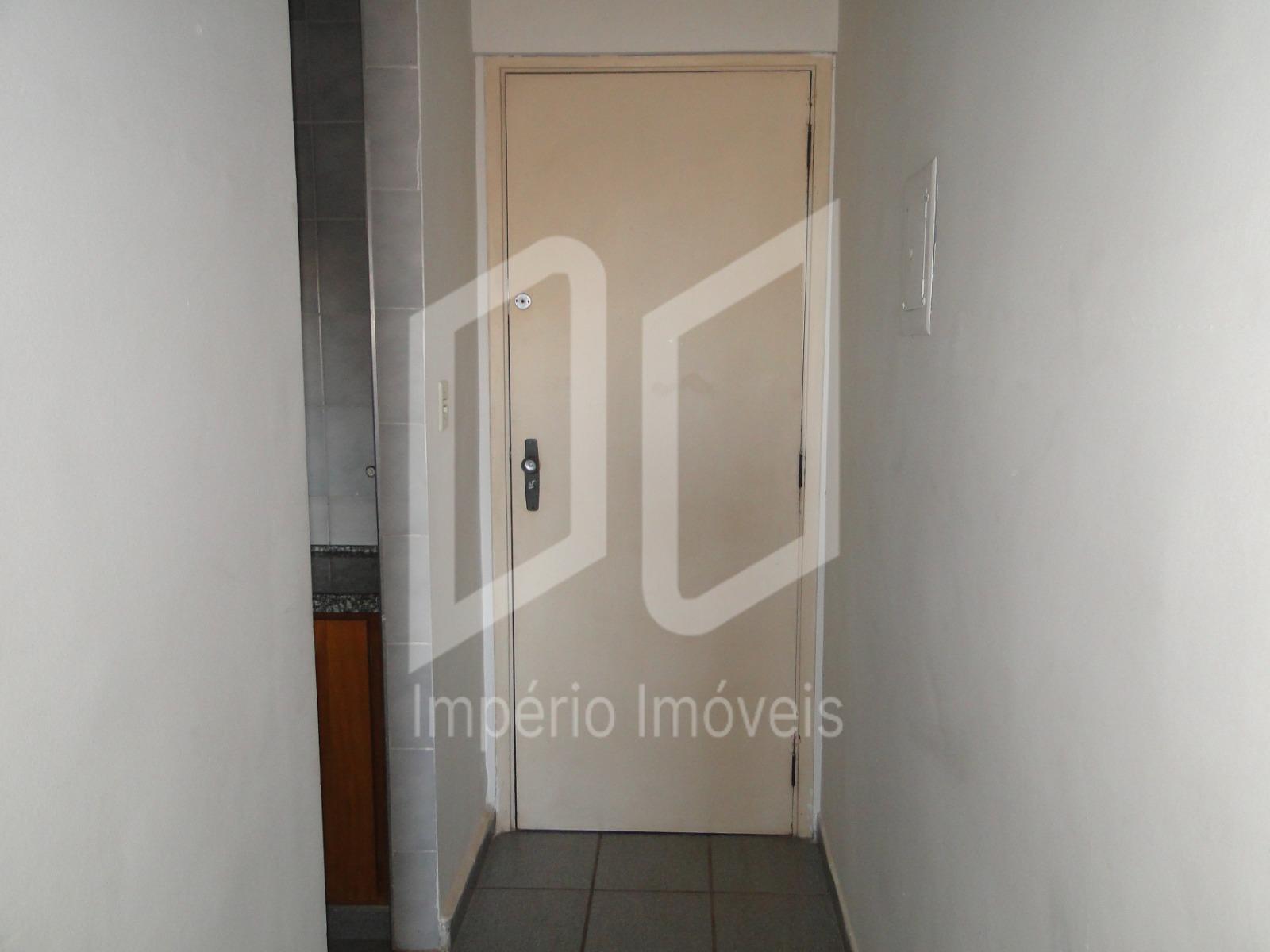 Apartamento para alugar com 1 quarto, 27m² - Foto 12