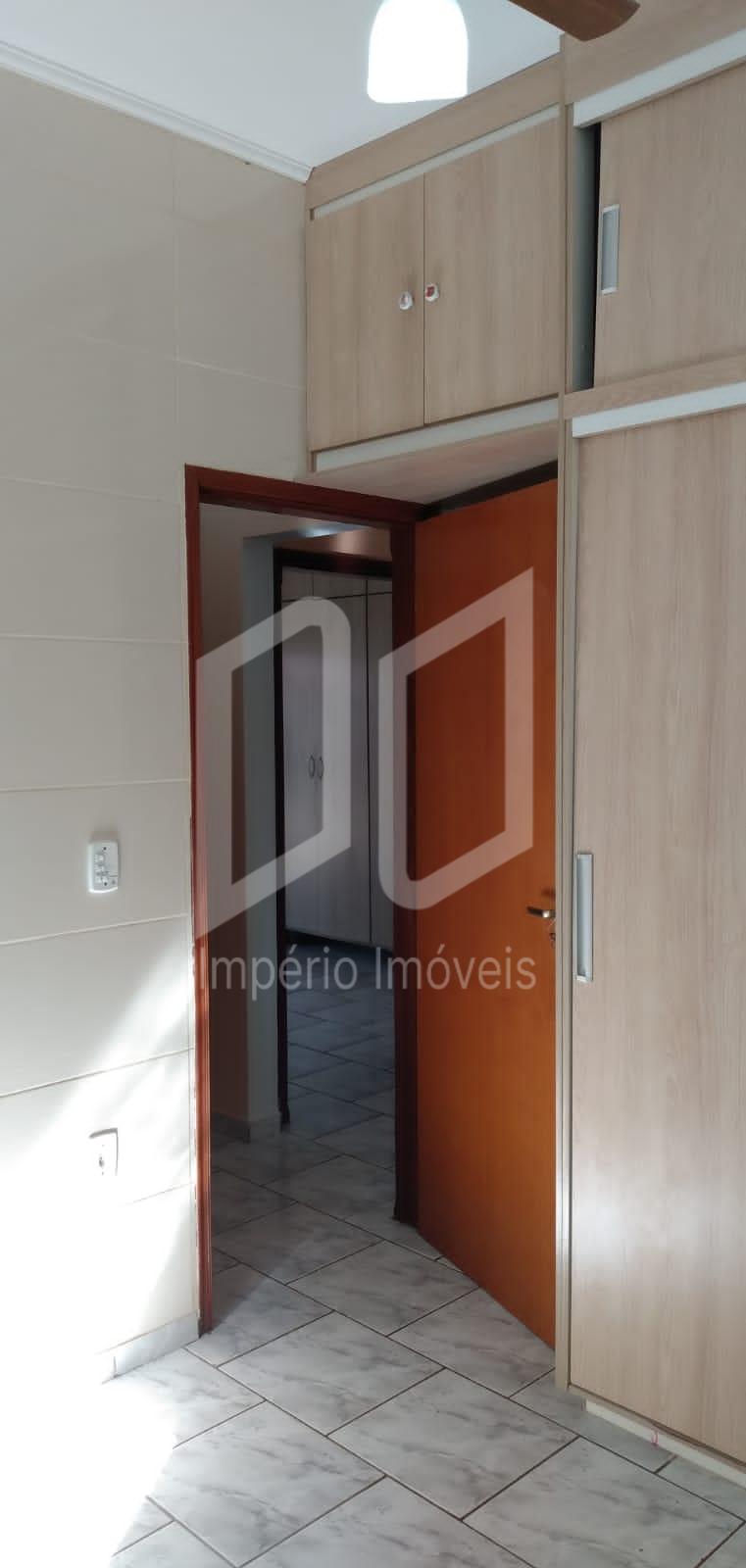 Casa à venda com 2 quartos, 105m² - Foto 12