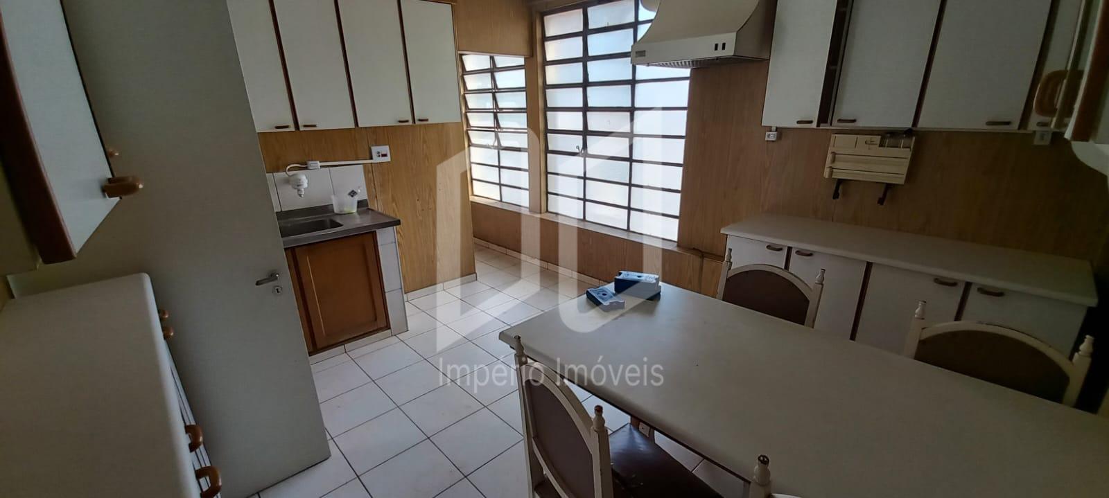 Apartamento para alugar com 3 quartos, 126m² - Foto 4