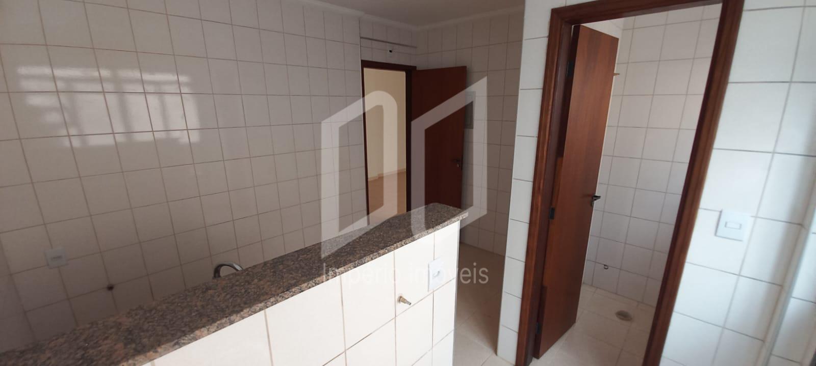 Apartamento para alugar com 2 quartos, 92m² - Foto 9