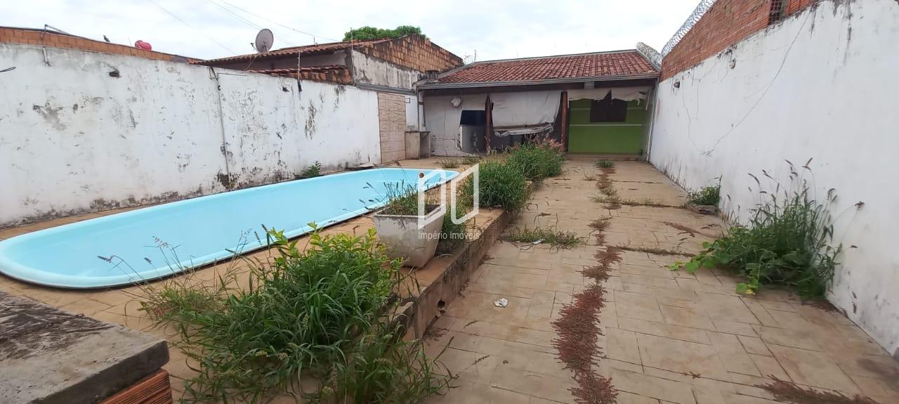 Casa à venda, 1 Suíte, Piscina, Churrasqueira, Jd. Victorio An...