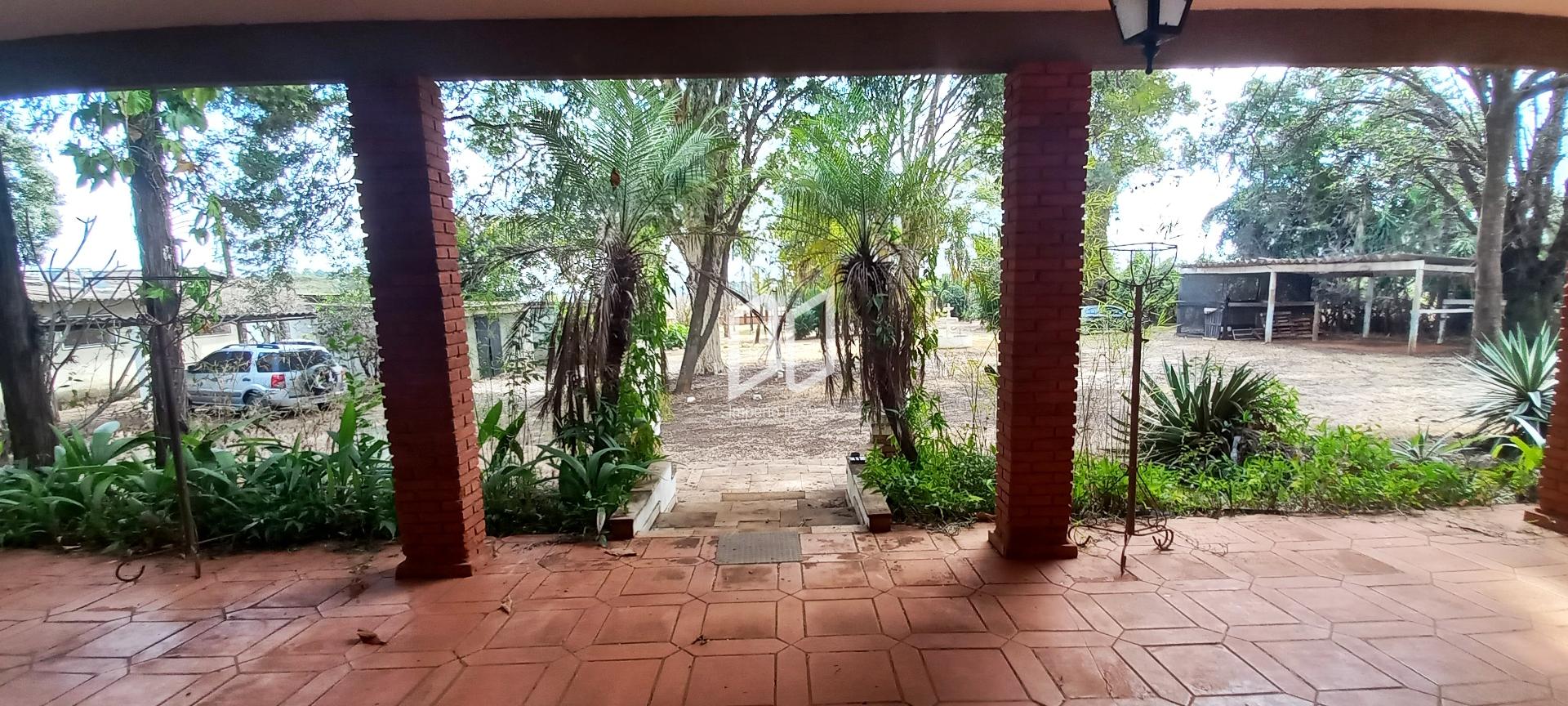 Fazenda para alugar com 5 quartos, 1300m² - Foto 4