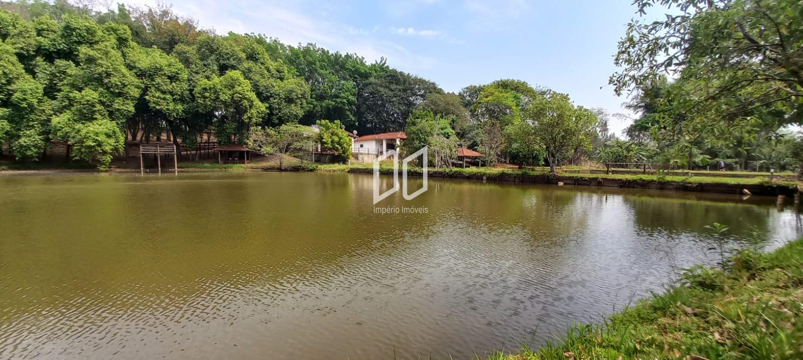 Fazenda à venda com 5 quartos, 800m² - Foto 32