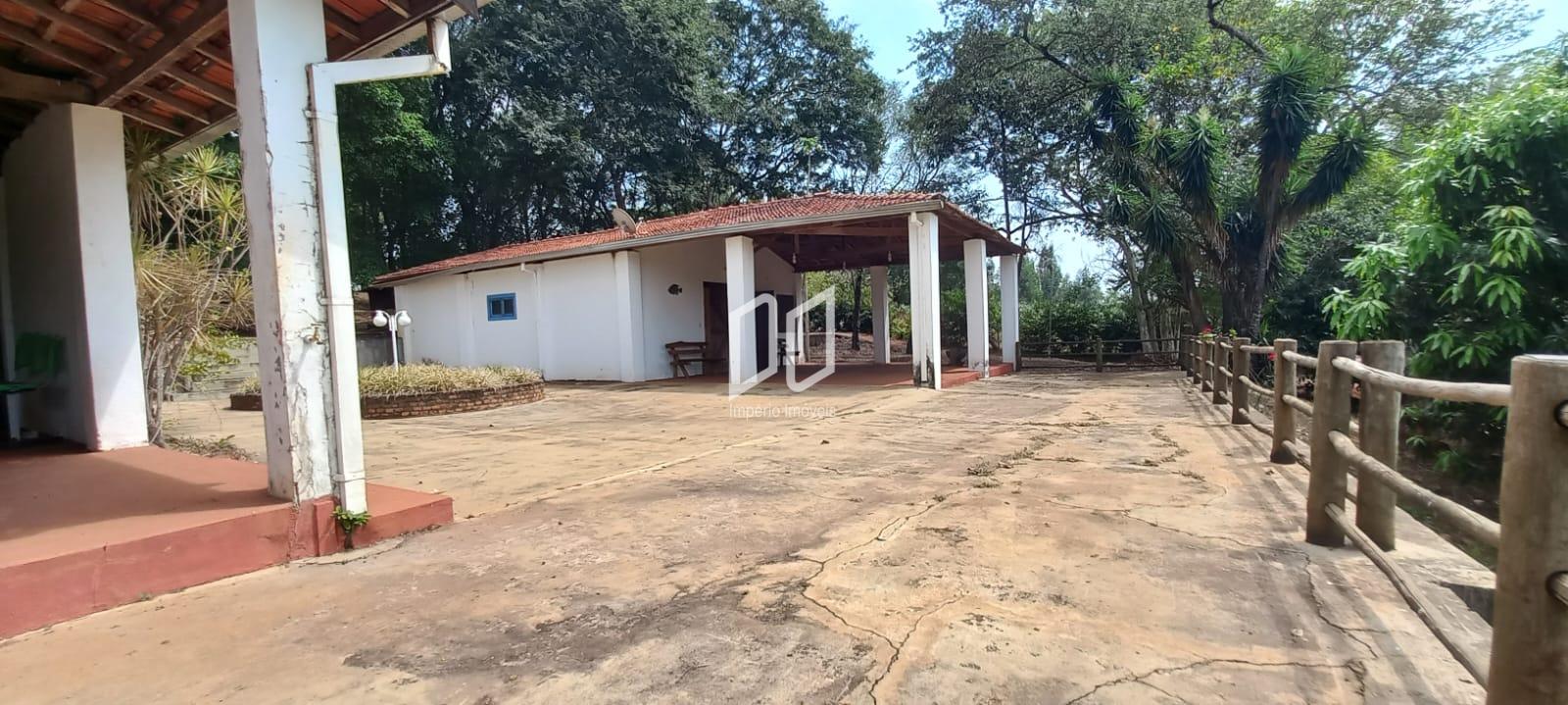 Fazenda à venda com 5 quartos, 800m² - Foto 33