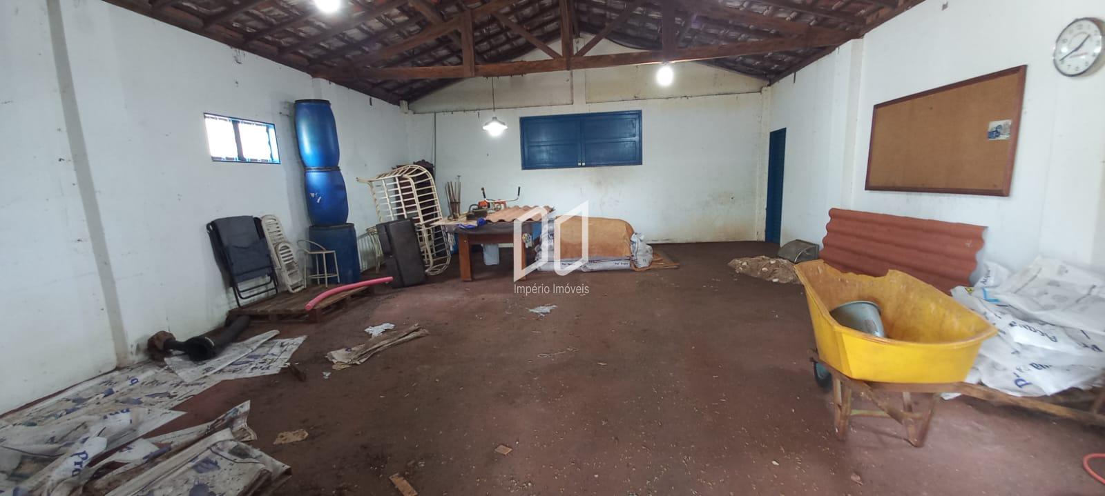 Fazenda à venda com 5 quartos, 800m² - Foto 36