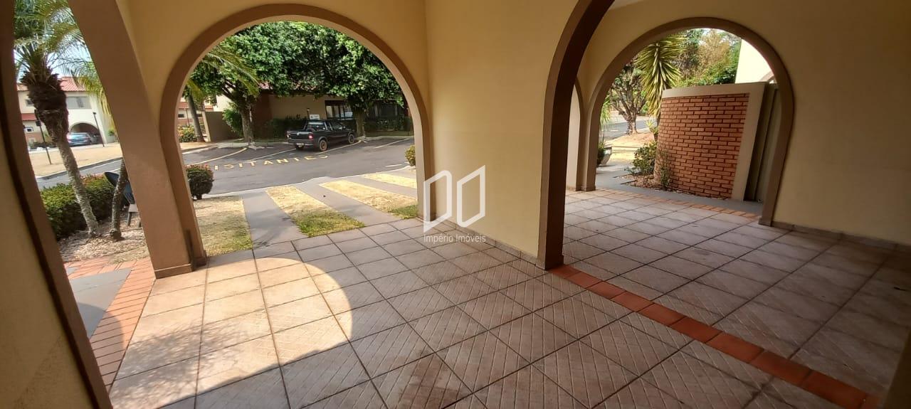 Casa de Condomínio à venda com 4 quartos, 268m² - Foto 3