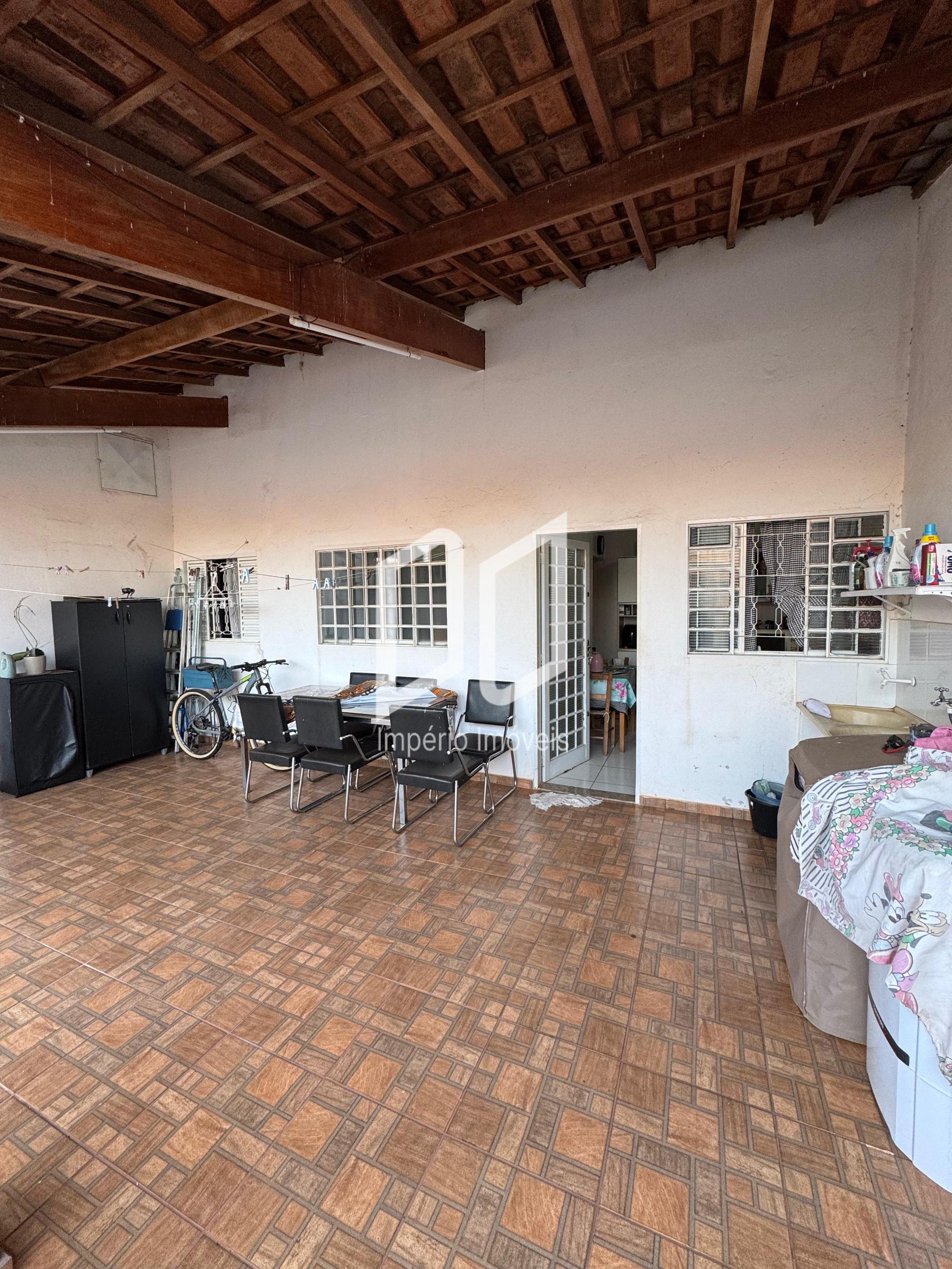 Casa à venda com 1 quarto, 61m² - Foto 4