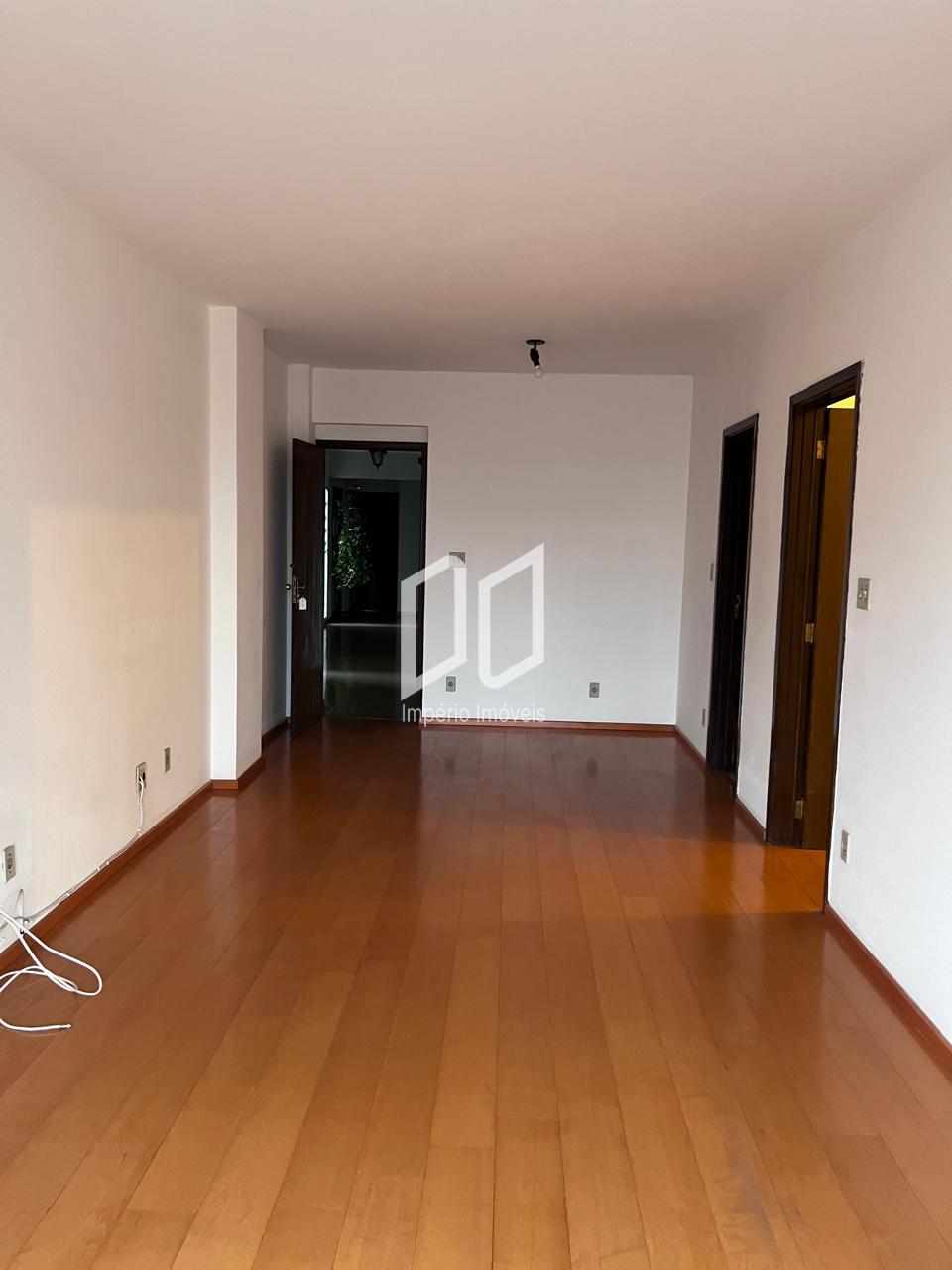 Apartamento à venda com 2 quartos, 84m² - Foto 2