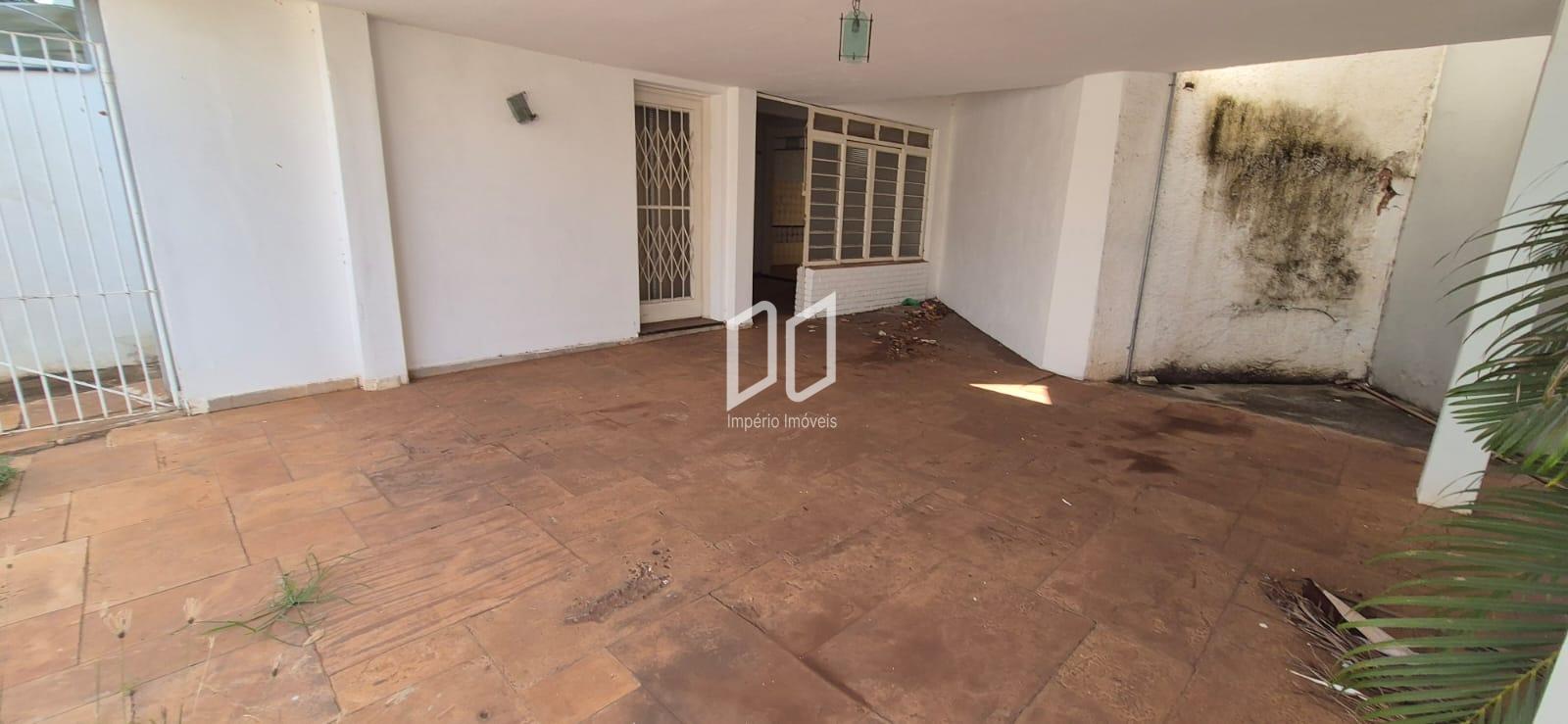 Casa para alugar com 4 quartos, 251m² - Foto 8