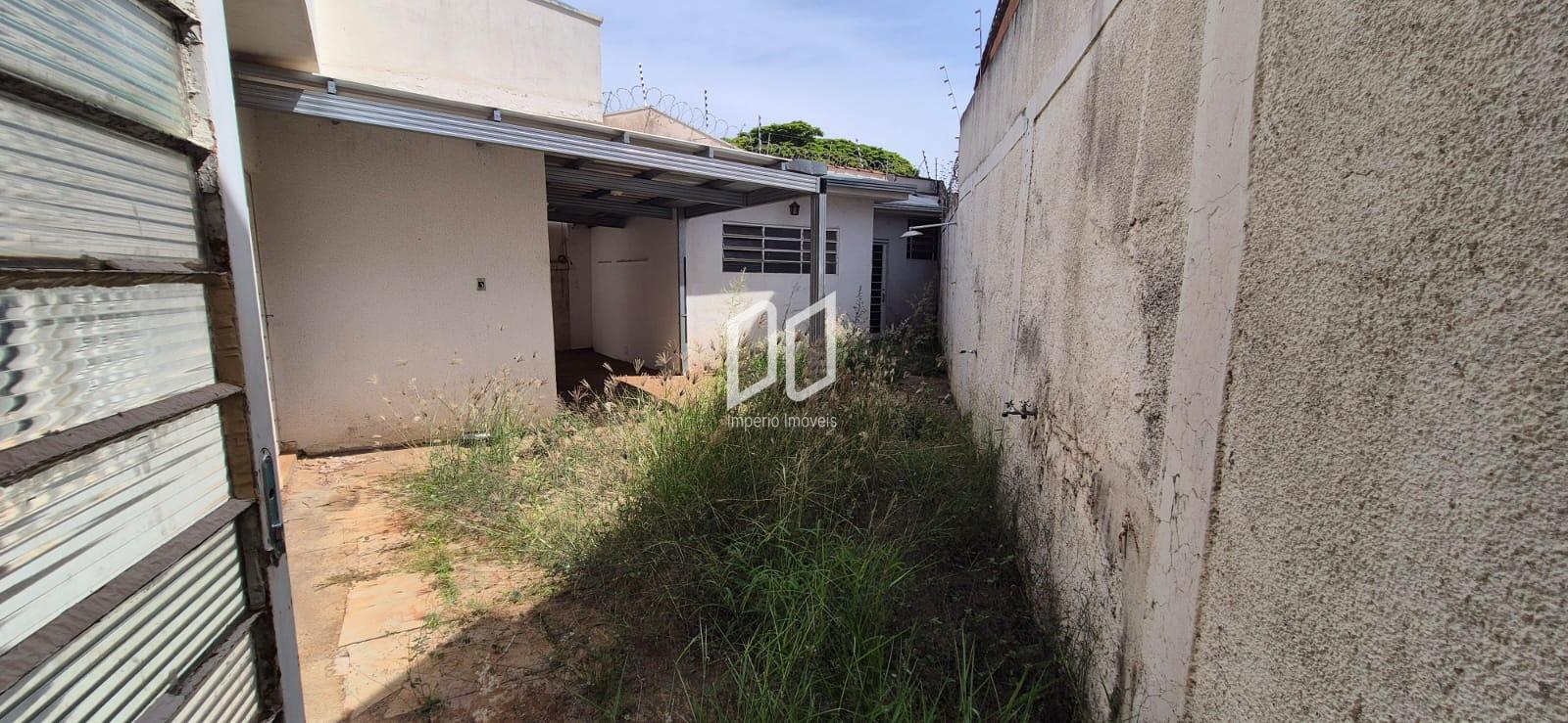 Casa para alugar com 4 quartos, 251m² - Foto 13