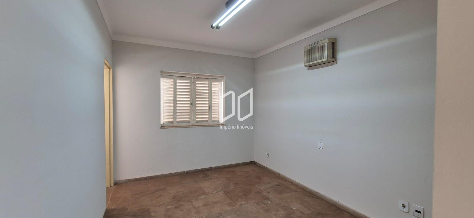 Casa para alugar com 4 quartos, 251m² - Foto 20