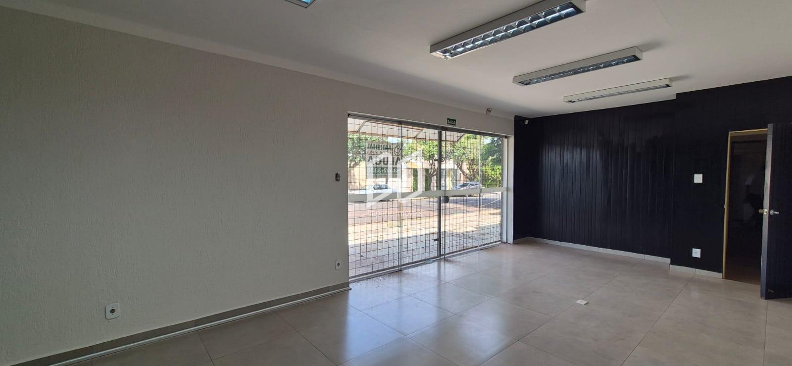 Casa para alugar com 4 quartos, 251m² - Foto 30