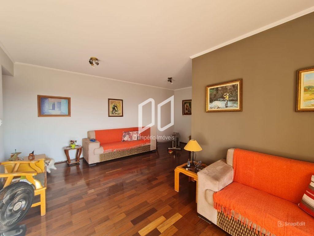 Apartamento à venda com 3 quartos, 140m² - Foto 3