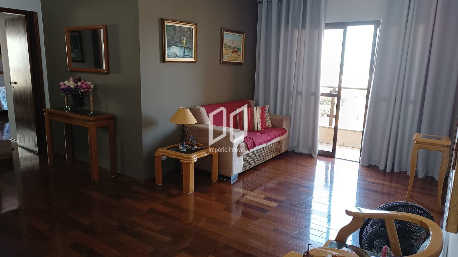 Apartamento à venda com 3 quartos, 140m² - Foto 6