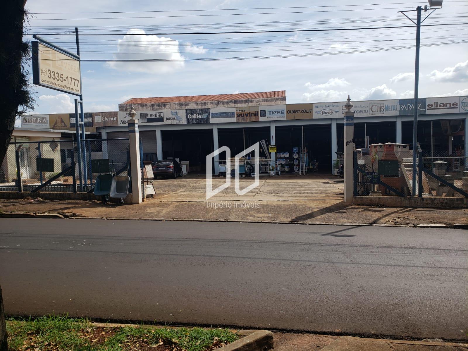 Ponto Comercial à Venda ou Locação, 3.762 Metros, R. Castro Al...