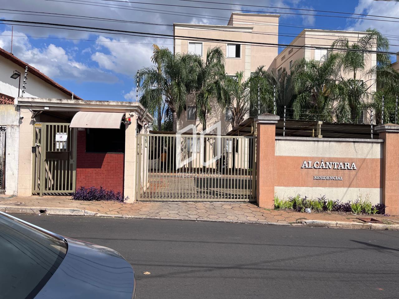 Apartamento ? Venda, 2 Dormit?rios, Res. Alc?ntara, Av. Santo ...