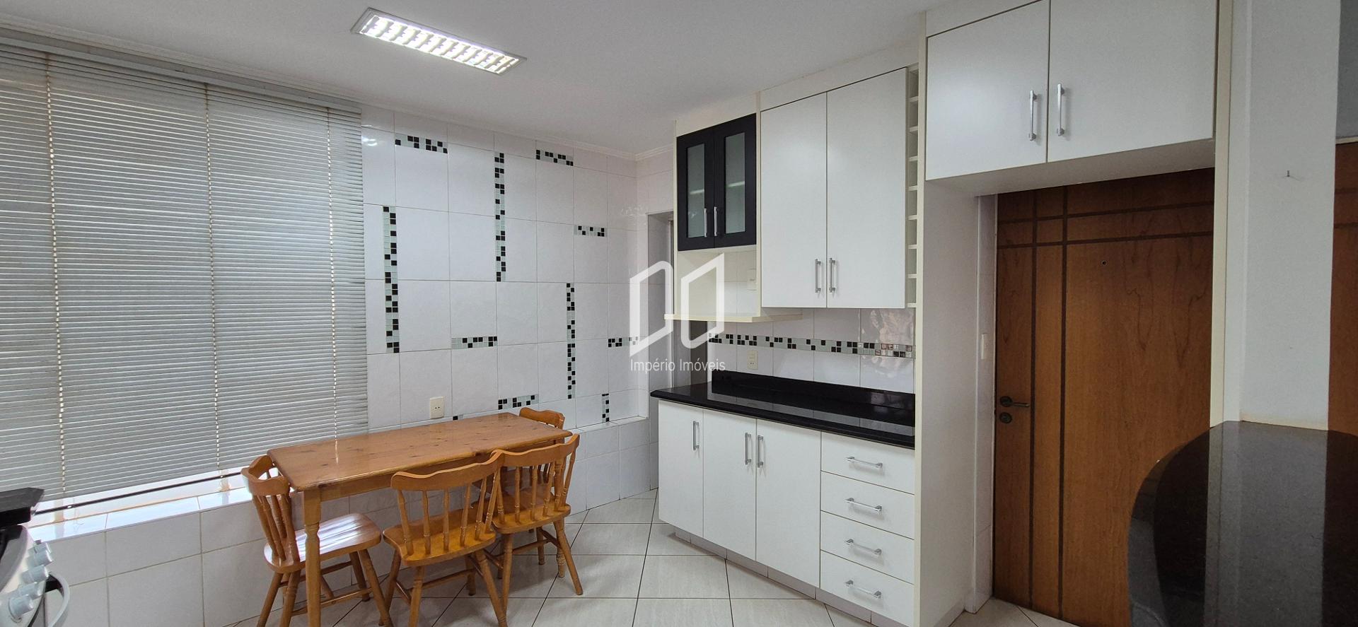 Apartamento para alugar com 3 quartos, 128m² - Foto 21