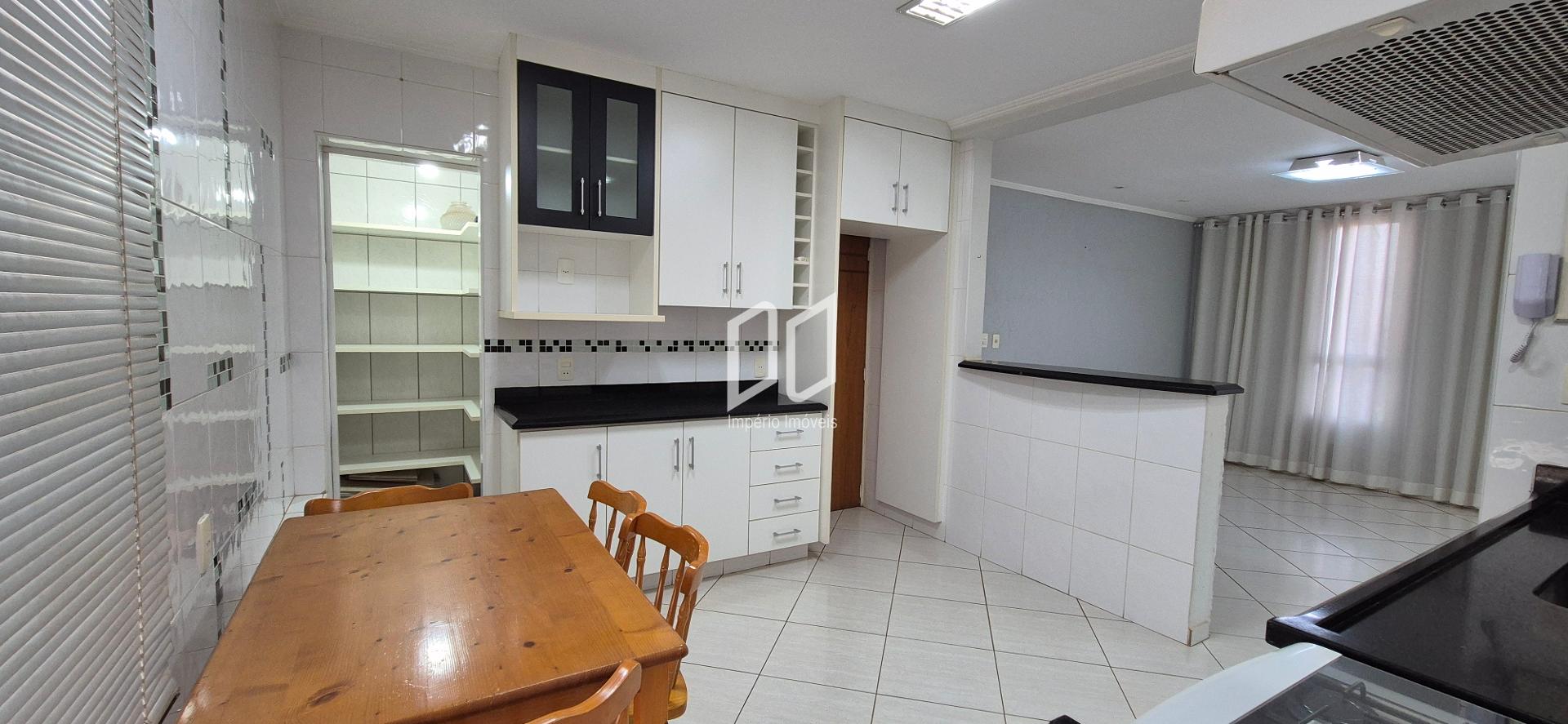 Apartamento para alugar com 3 quartos, 128m² - Foto 23