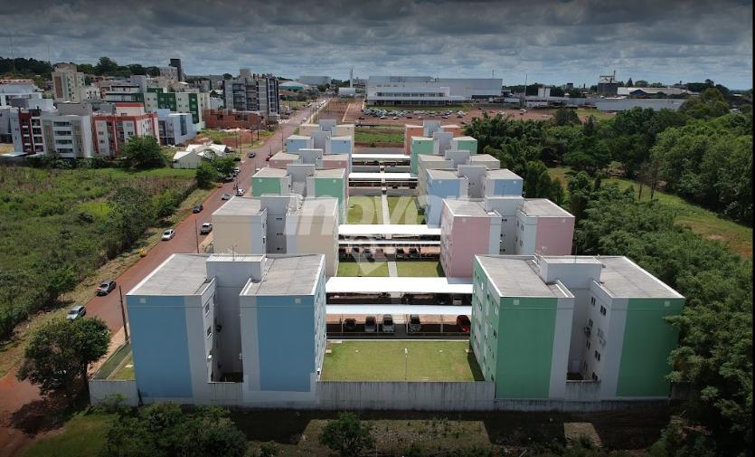 Apartamento com 2 dormitórios à venda, Jardim Tocantins, TOLEDO - PR