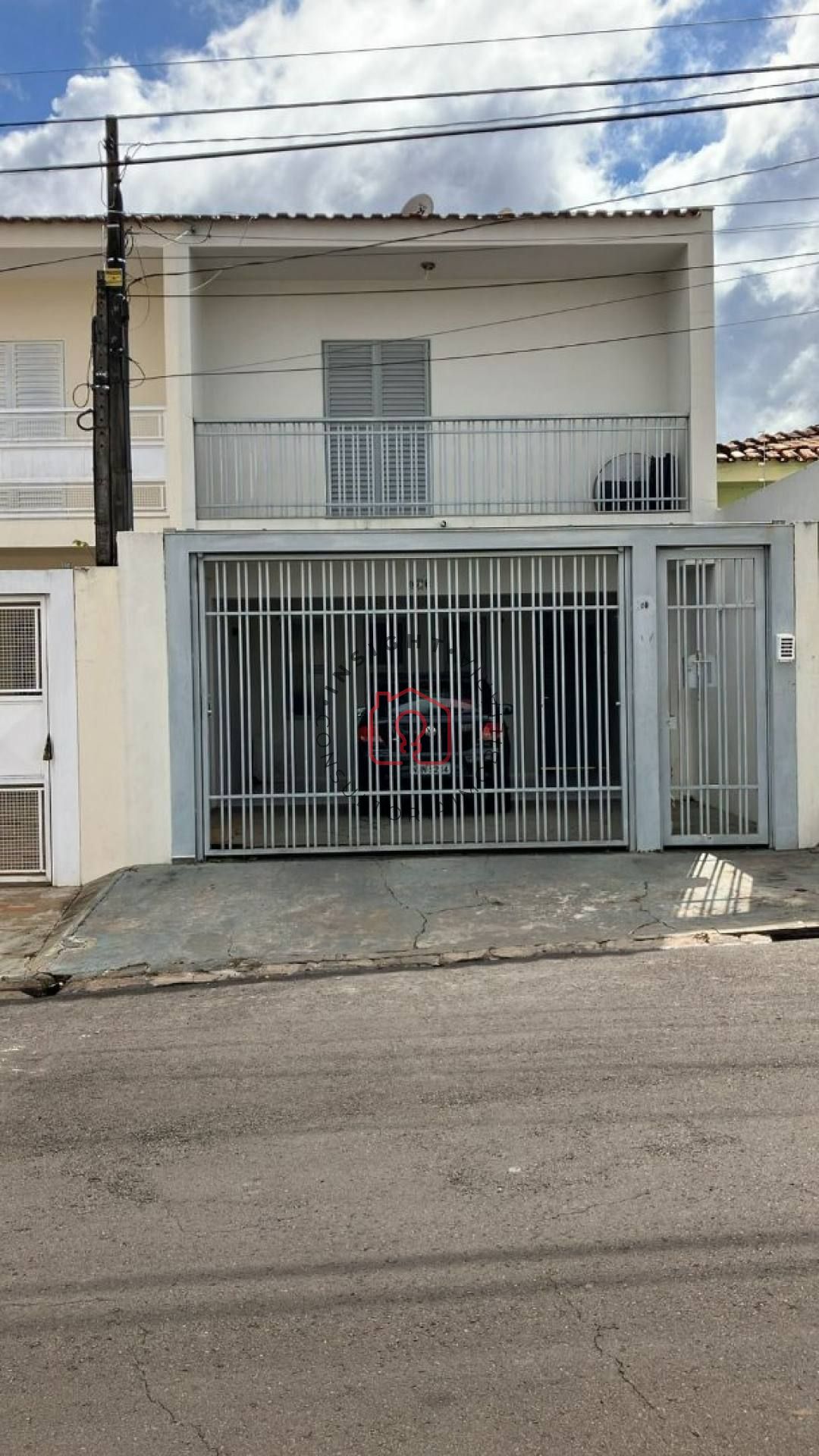 Casa Para Venda com 03 quartos no bairro Jardim Parati