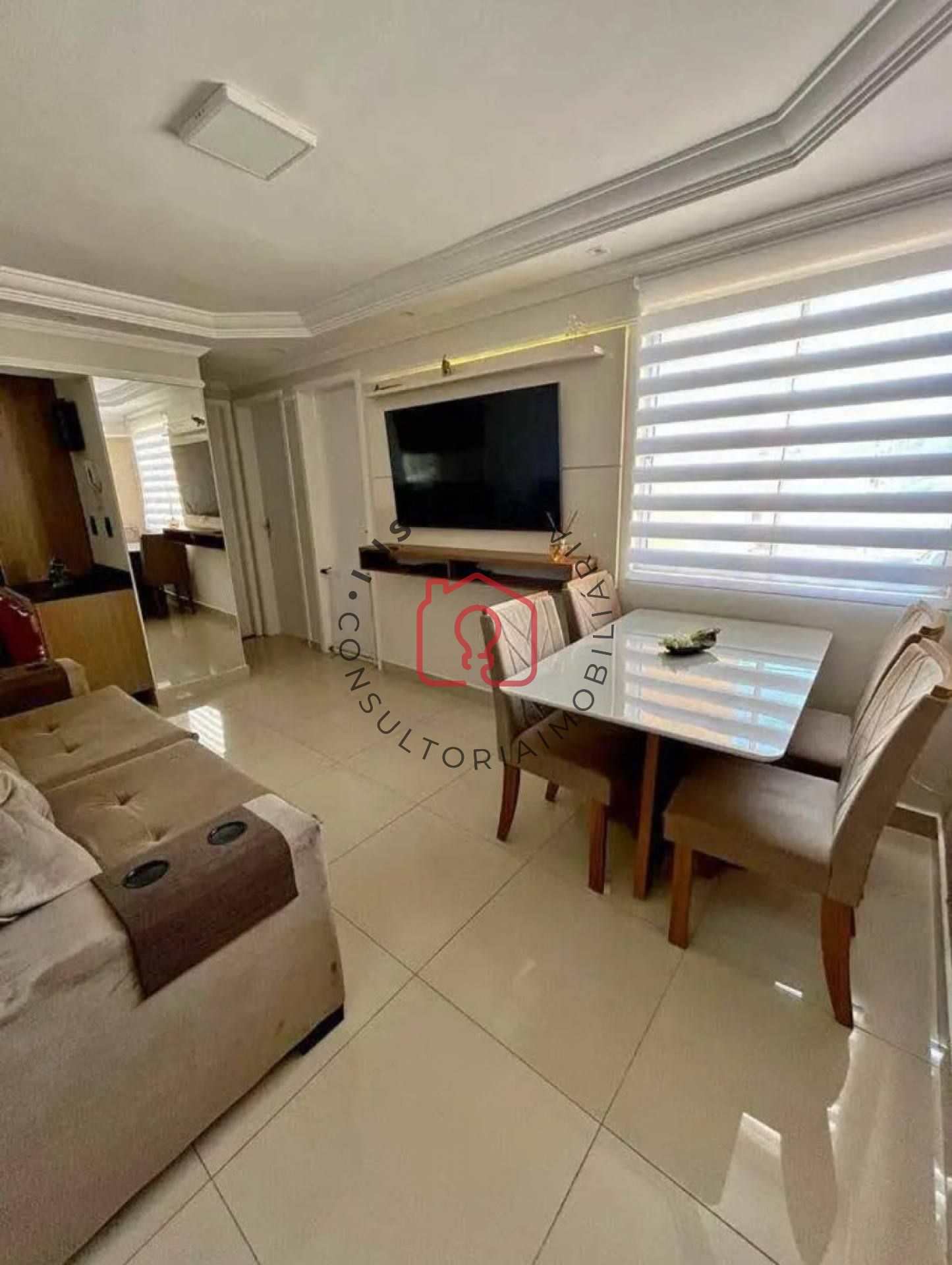 Apartamento Para Alugar com 02 quartos no bairro Palmital em M...