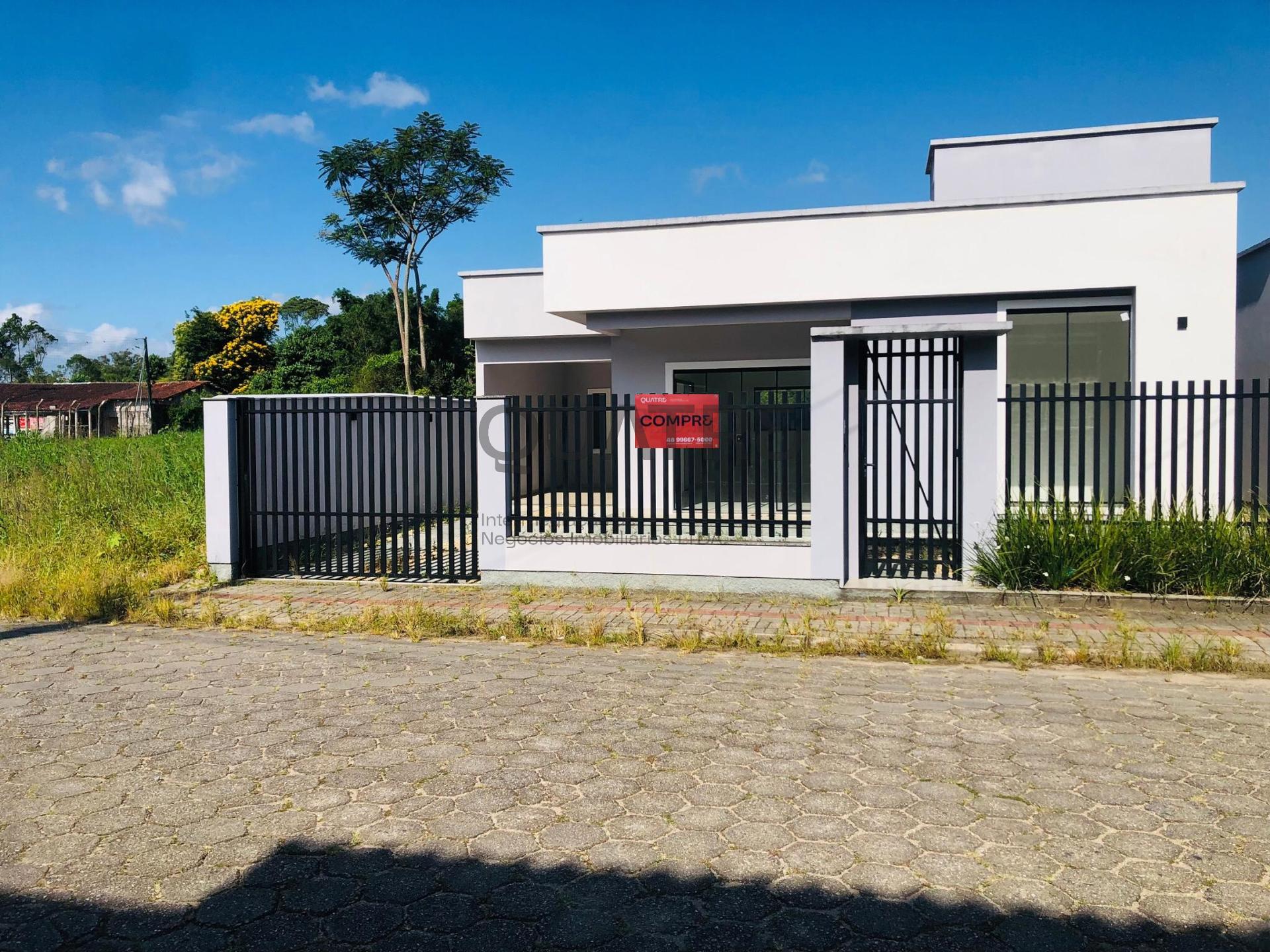 Casa de 1 quarto   1 suíte no Centro de São João Batista.