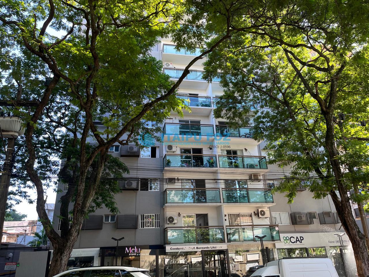 APARTAMENTO MOBILIADO PARA LOCAÇÃO NO CENTRO DE FOZ DO IGUAÇU