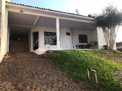 Casa a venda no bairro Marrecas próximo a Lático em Francisco Beltrão - pR - Jean Imóveis