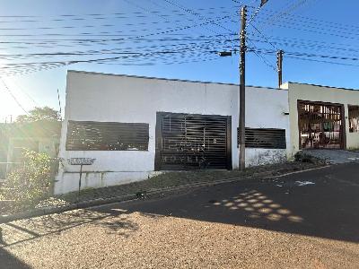 Casa á venda no bairro Pinheirinho, Francisco Beltrão - PR. - Jean Imóveis