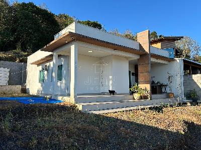 Casa à Venda com Vista Panorâmica no Alto do Sadia, Francisco Beltrão - PR - Jean Imóveis