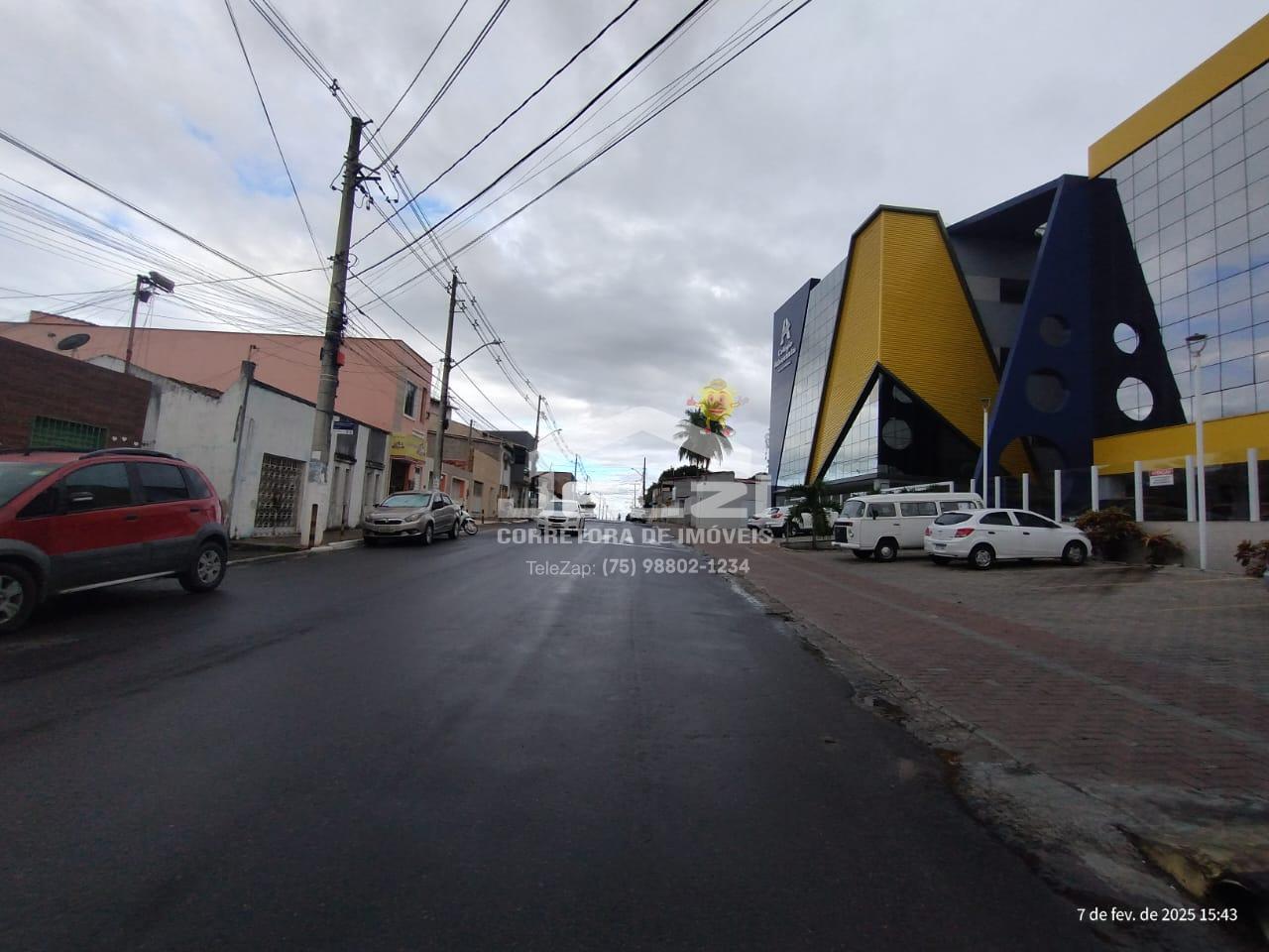 Casa à venda, localização privilegiada para comércio, Av Sever...