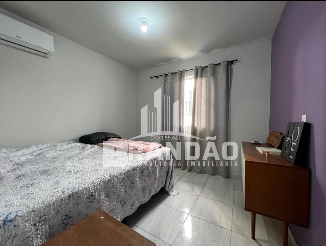 Quarto casal