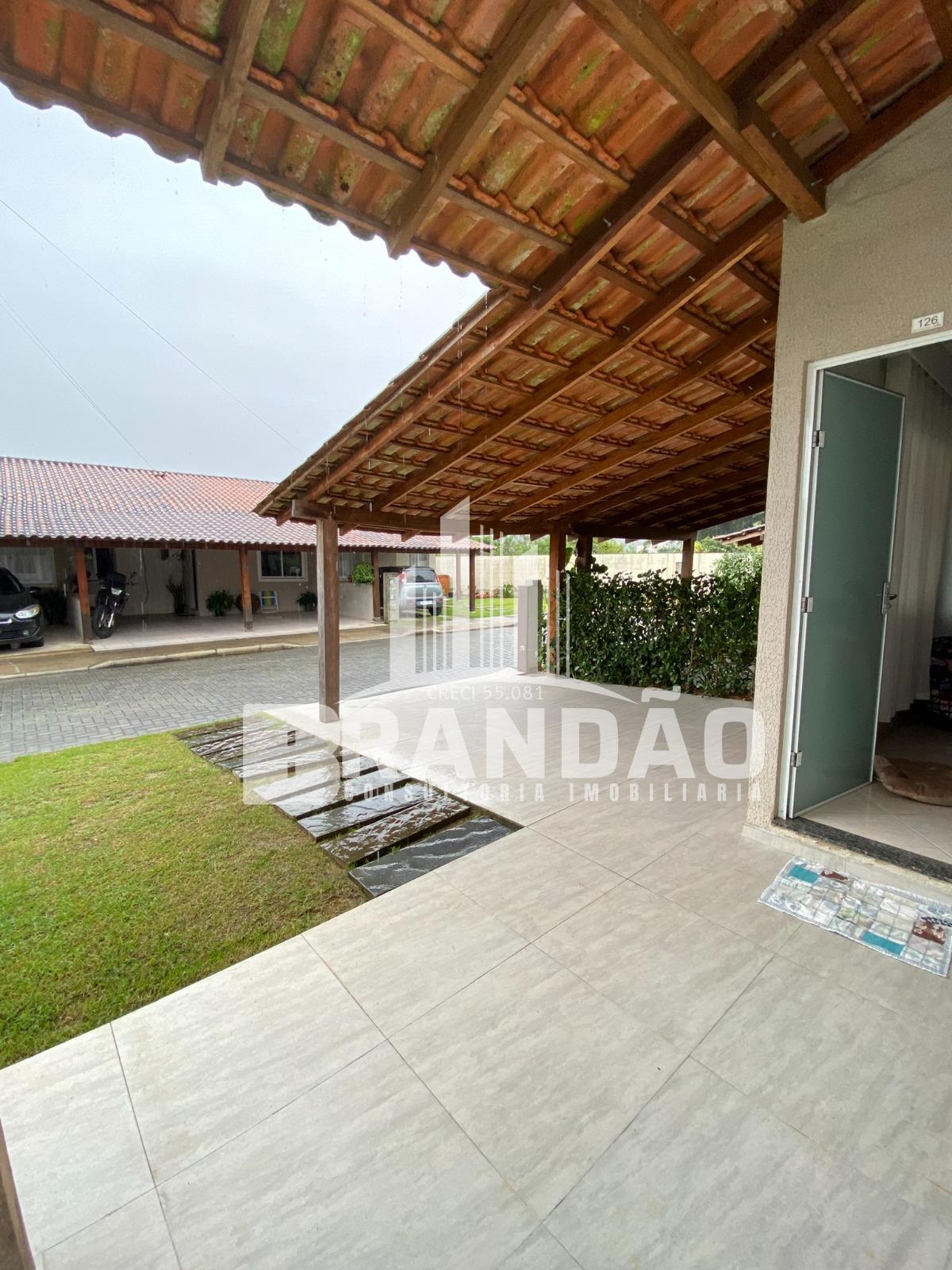 Casa a venda no bairro beira rio Estrada bananal próximo ao centro .