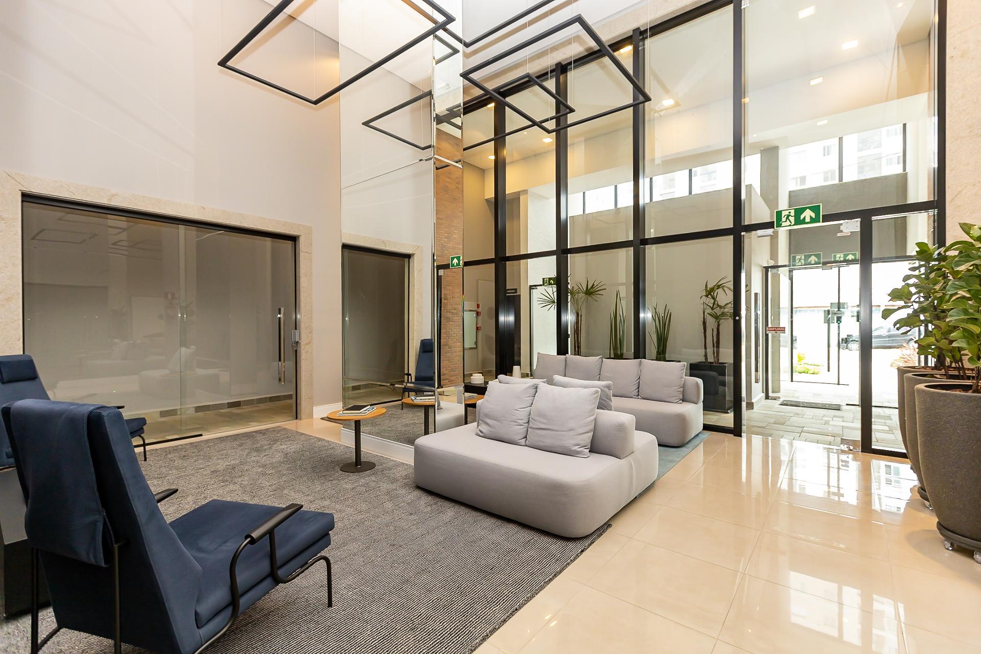 Apartamento 2 quartos semi-mobiliado à venda, por R  655.000,0...
