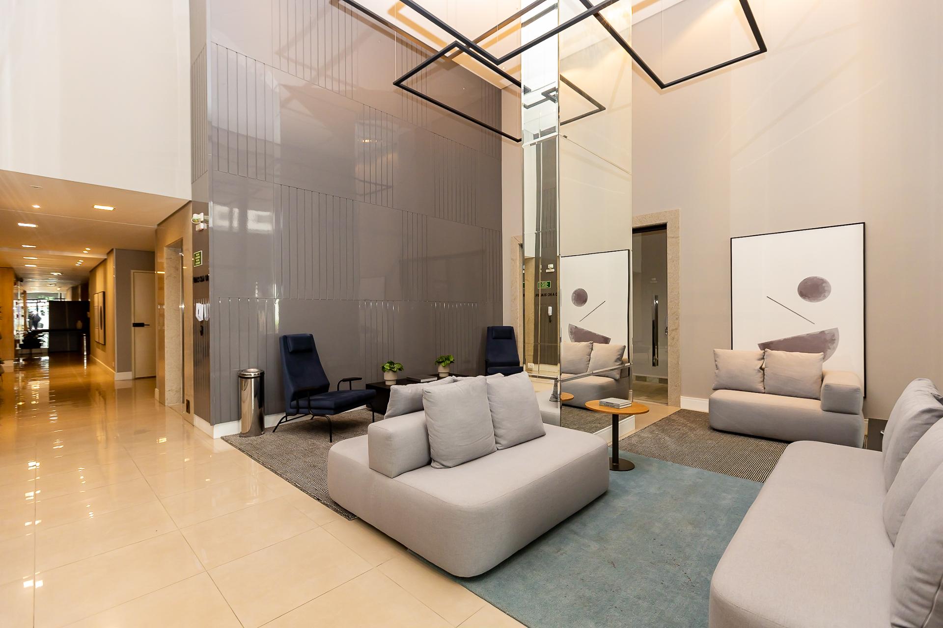 Apartamento 2 quartos semi-mobiliado à venda, por R  655.000,0...