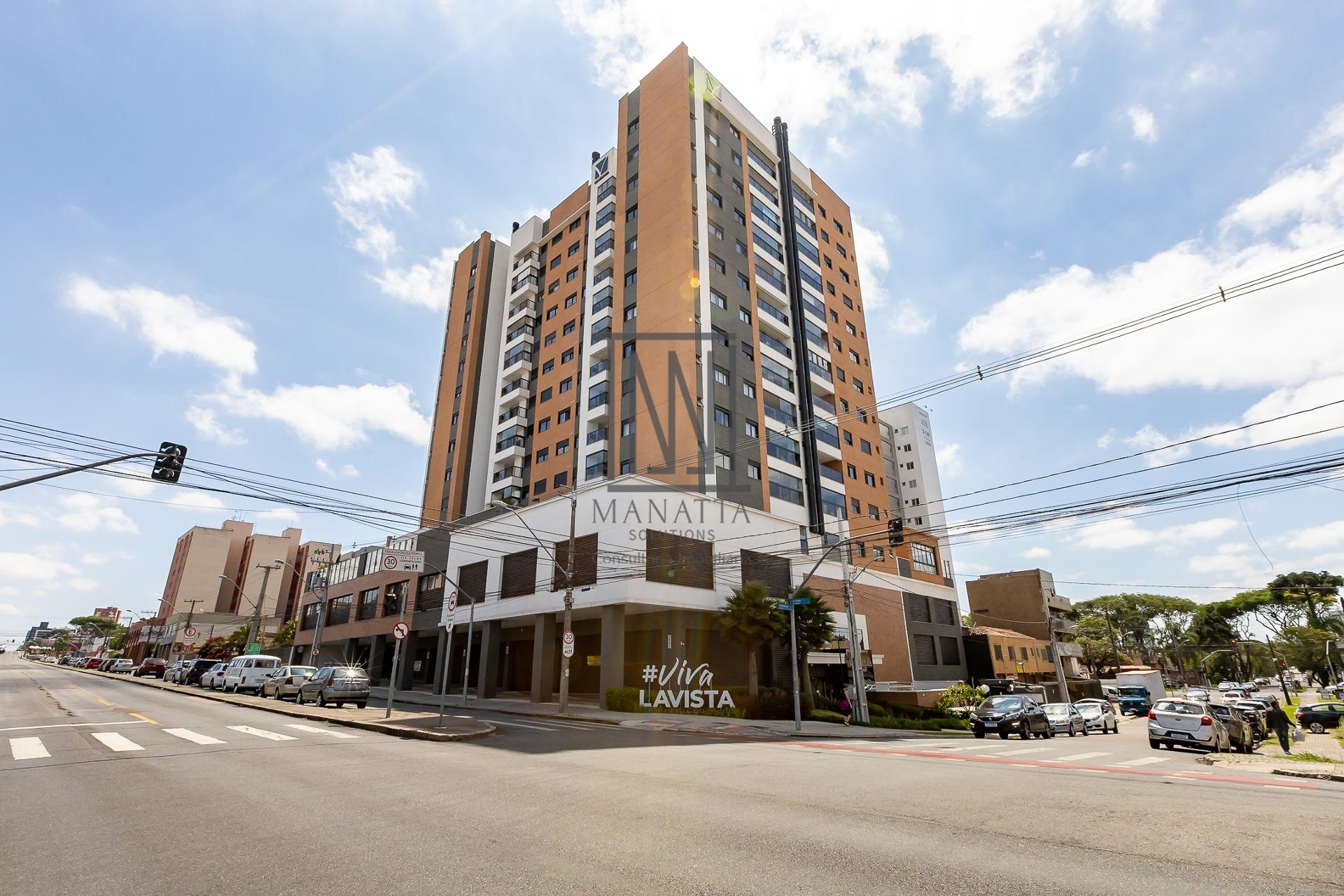 Apartamento 2 quartos semi-mobiliado à venda, por R  655.000,0...