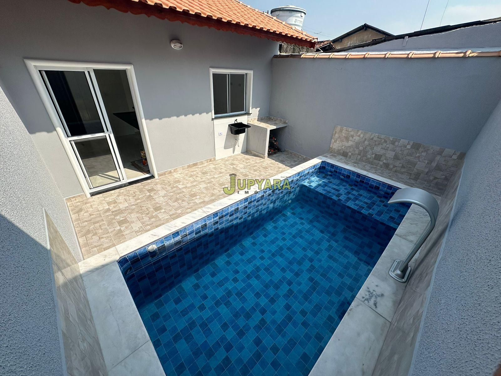 CASA NOVA COM PISCINA - 2 DORM SENDO 1 SUÍTE BAL JUSSARA - MON...