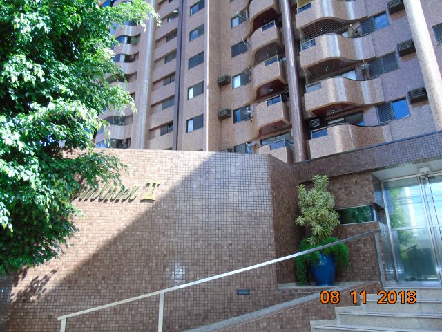 Apartamento Alto Padrão Jl Edifício Gemini Ii Centro Cascavel Pr
