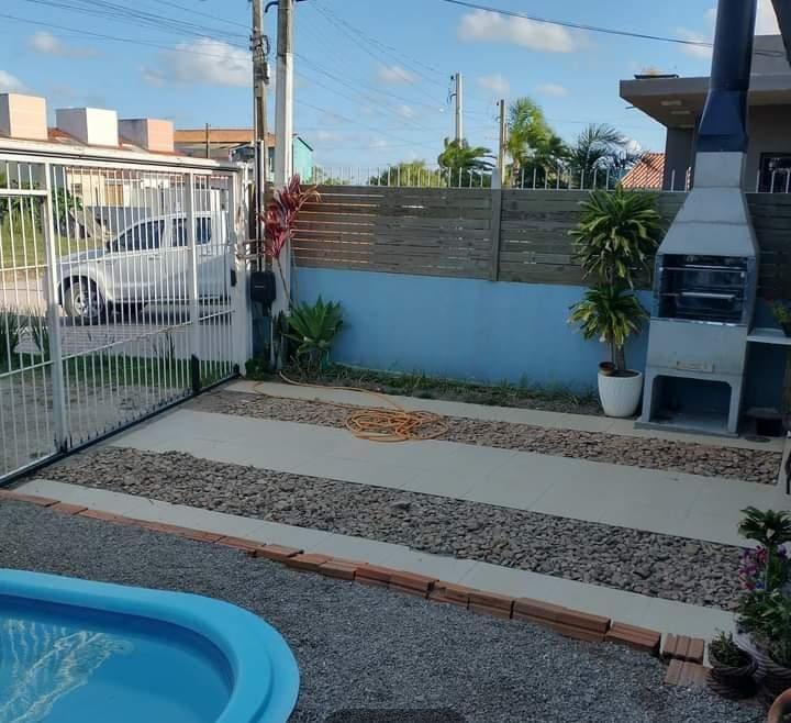 Casa à venda com três dormitórios, Balneario Valverde, PELOTAS - RS