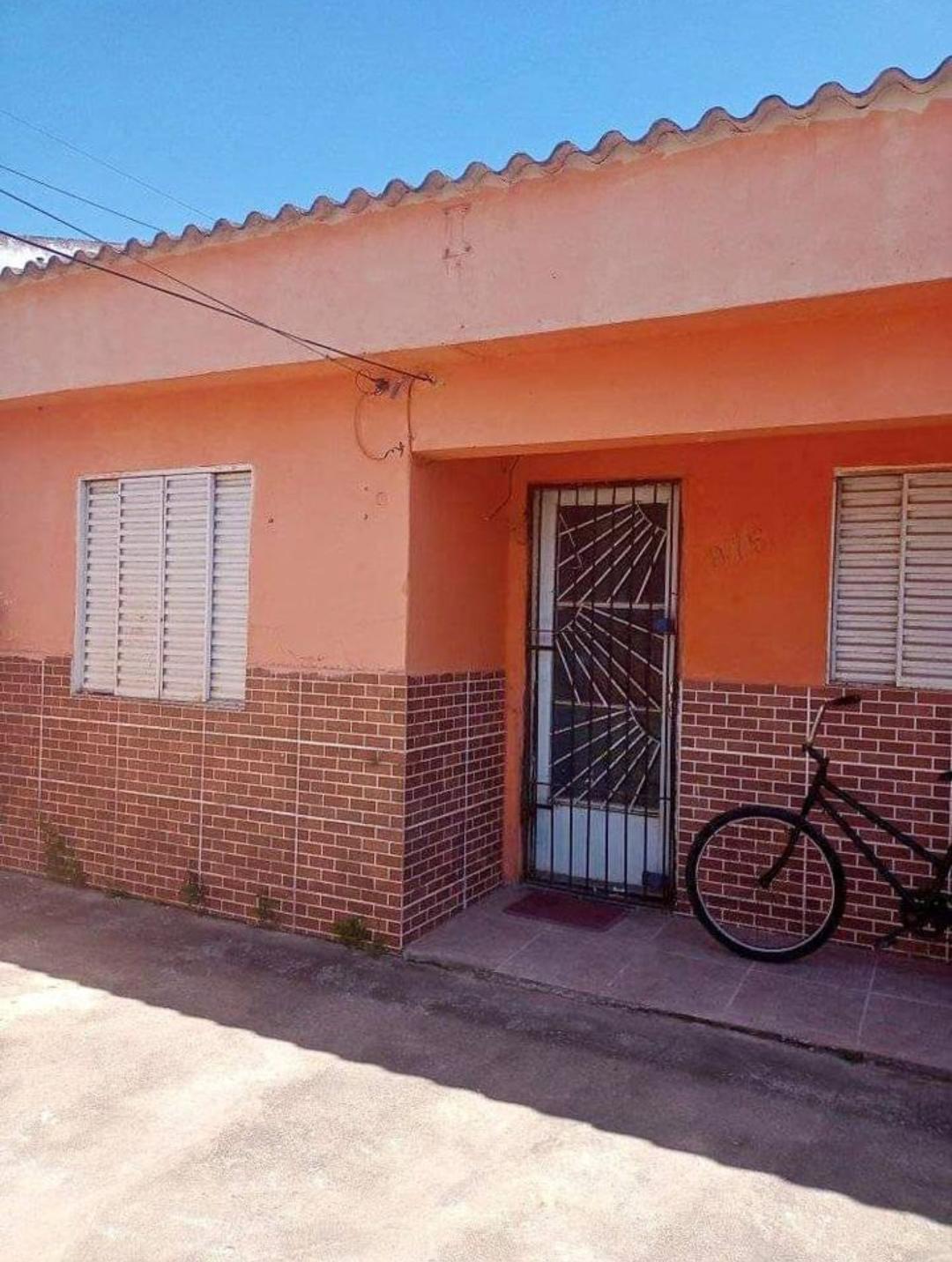 Casa à venda com três dormitórios, Três Vendas, PELOTAS - RS