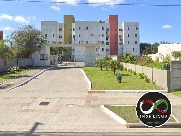 Apartamento à venda com dois dormitórios, Fragata, PELOTAS - RS