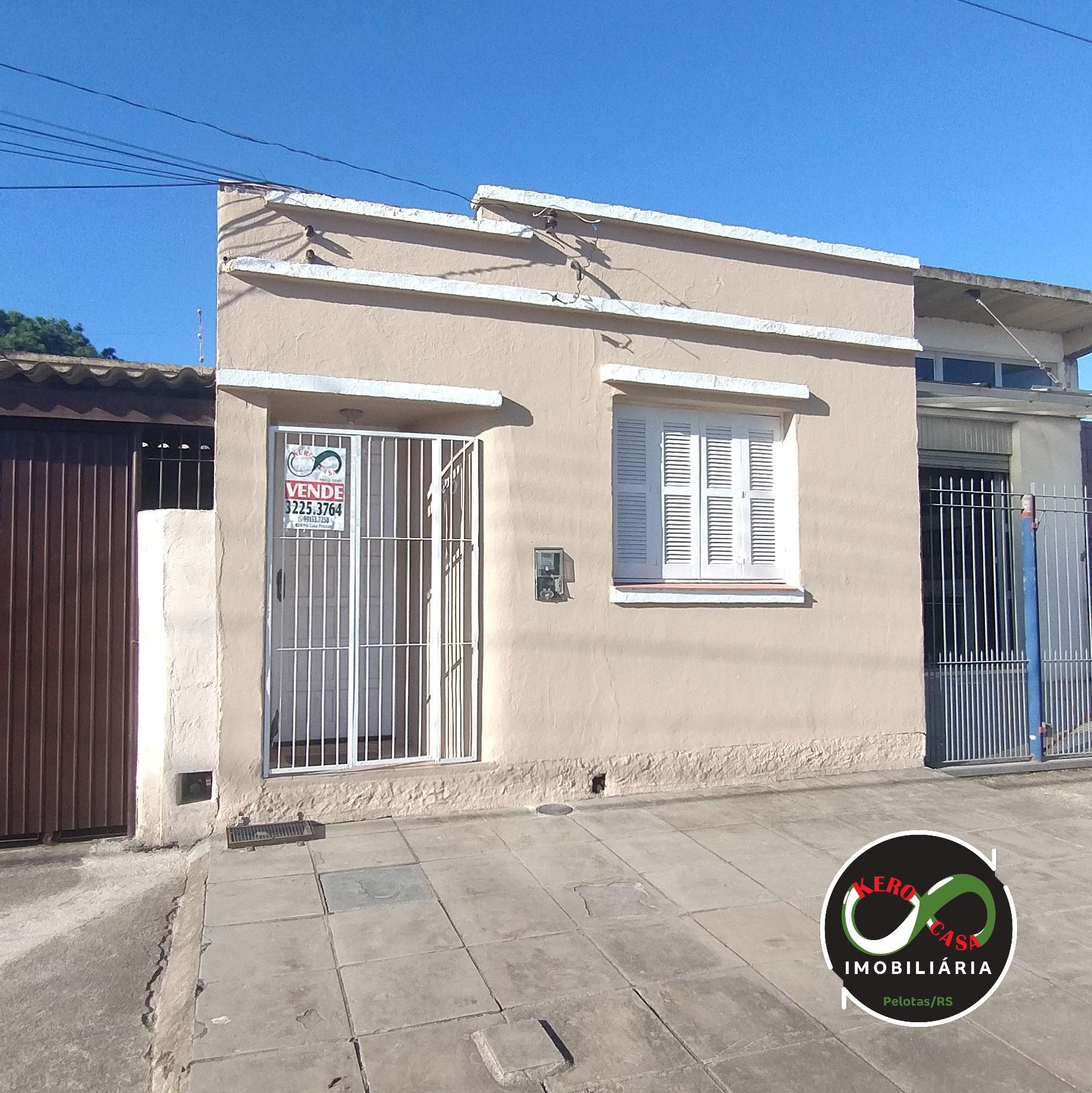 Ótima casa à venda, dois dormitórios, Areal, PELOTAS - RS