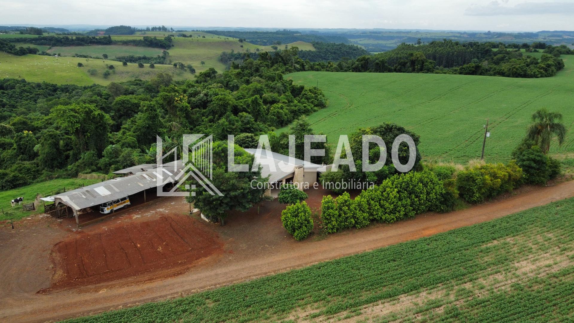 VENDE-SE SÍTIO LOCALIZADO A 5 KM DA CIDADE DE  DOIS VIZINHOS - PR